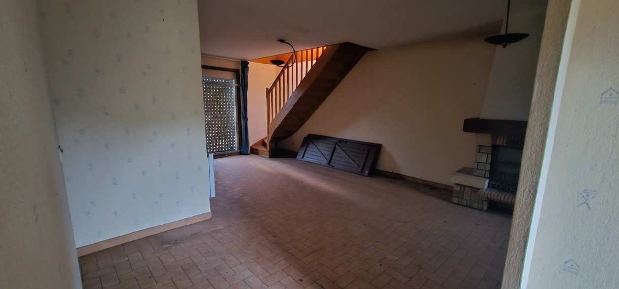 
                                                Vente
                                                 Maison 7 pièces - Bures-Sur-Yvette