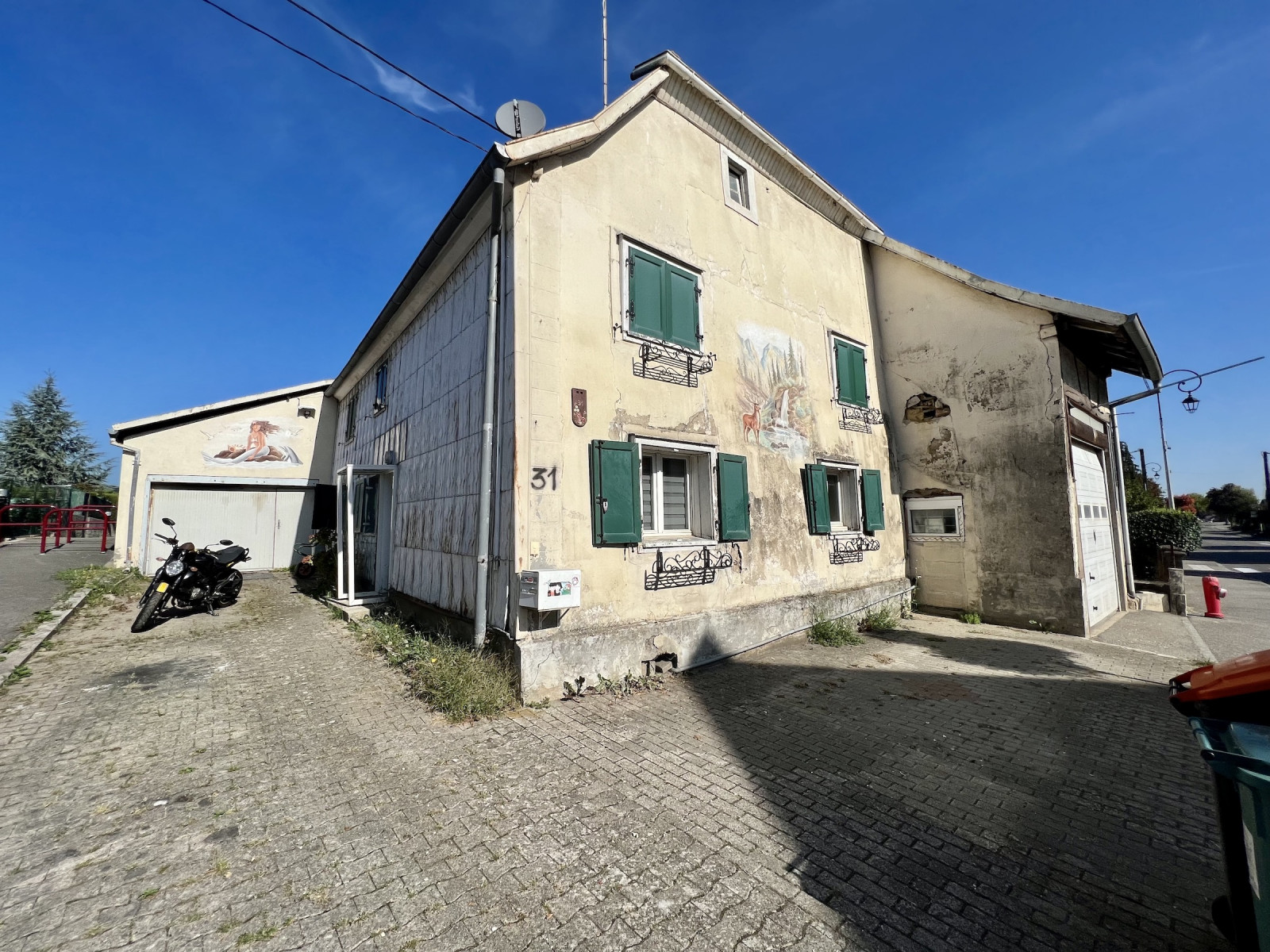 
                                                Vente
                                                 Maison À Vendre