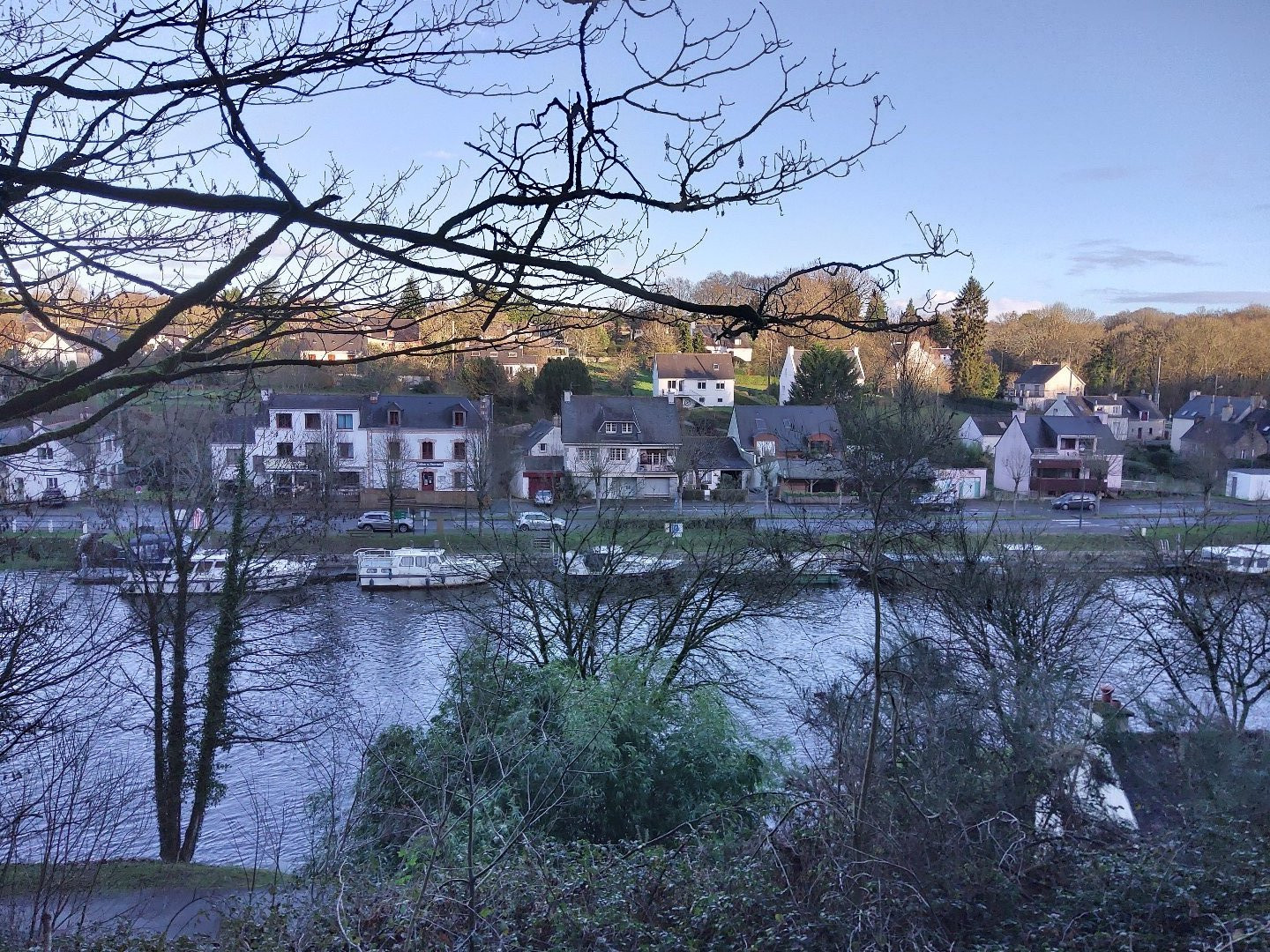 
                                                Vente
                                                 Maison a vendre a Saint Nicolas des Eaux