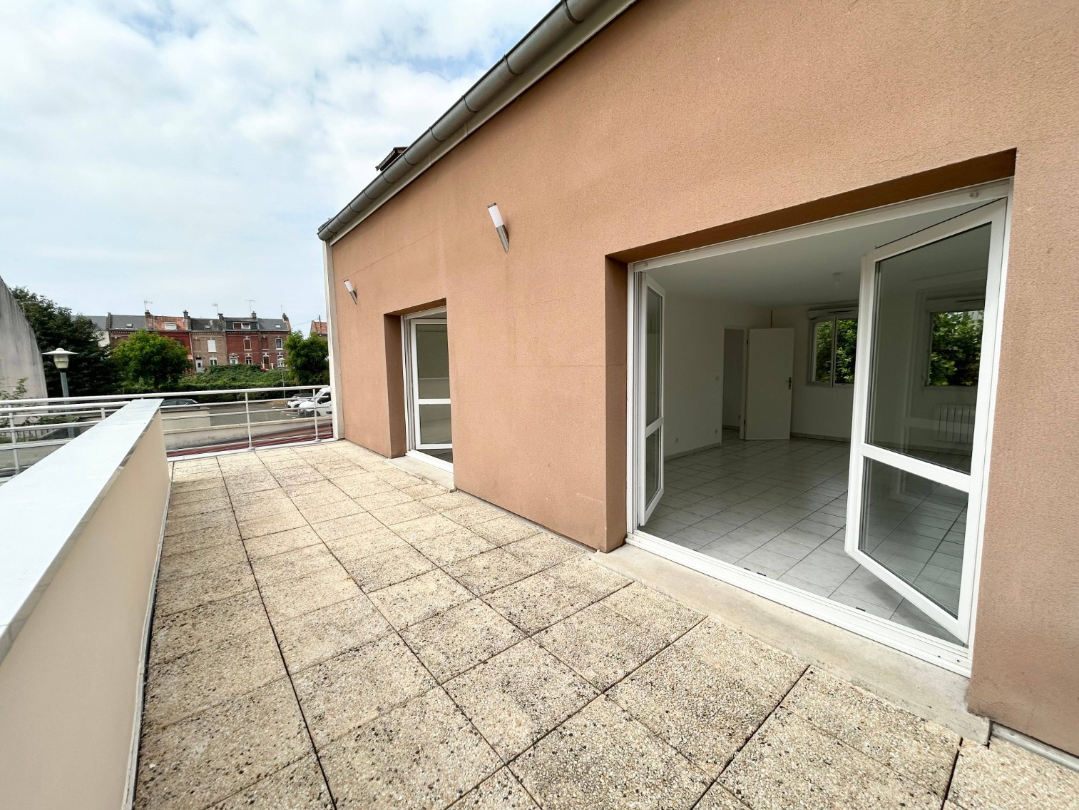 
                                                Location
                                                 Maison Amiens 3 chambres jardin garage