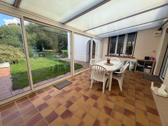 
                                                Vente
                                                 MAISON ATYPIQUE 110m²