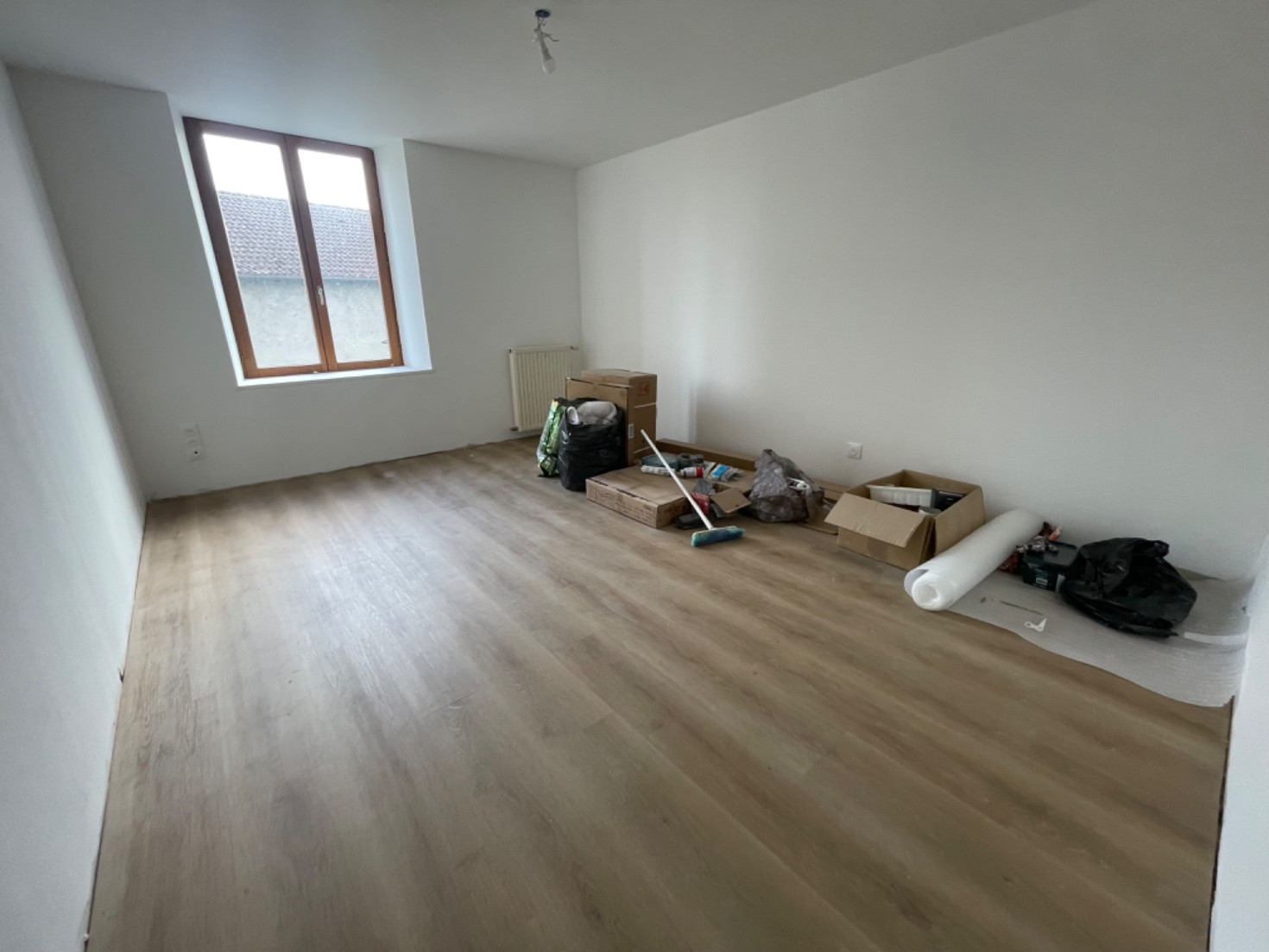 
                                                Location
                                                 Maison dans un quartier calme de 130m2