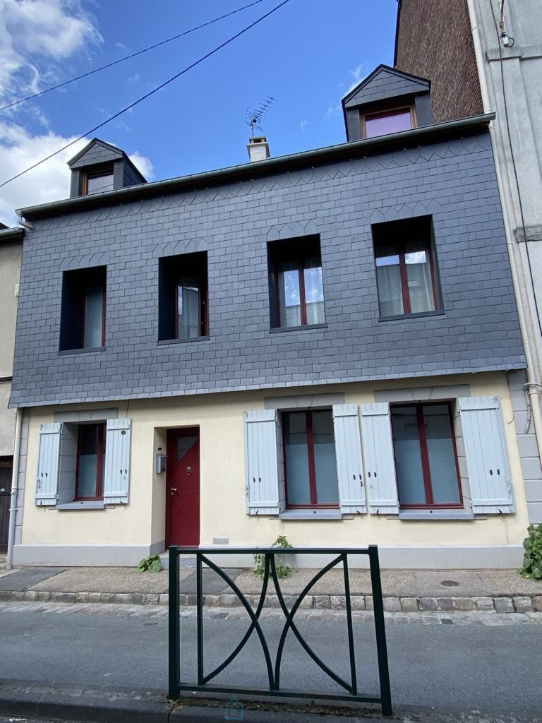 
                                                Vente
                                                 Maison de 150 m2 à 10 mn Rouen centre