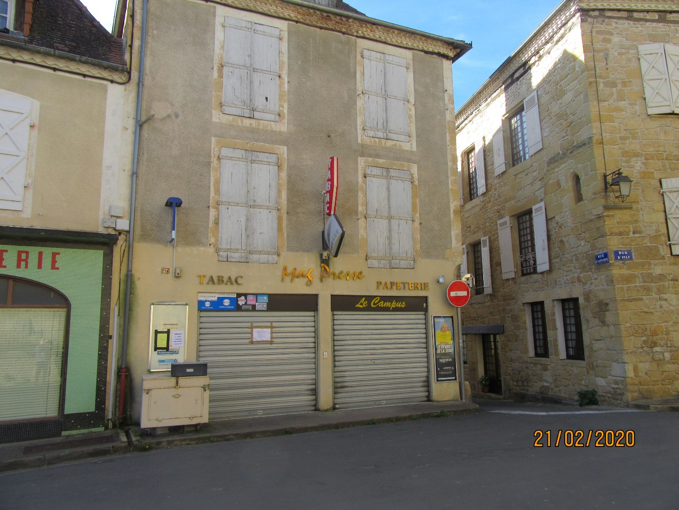 
                                                Vente
                                                 Maison de ville