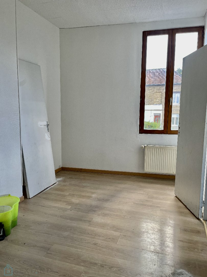 
                                                Vente
                                                 Maison de ville 82 m2 avec garage