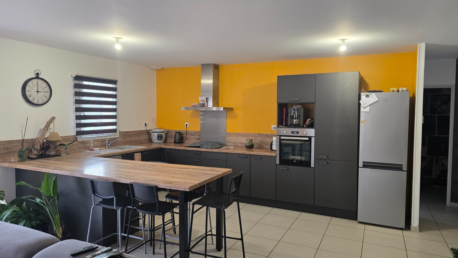 
                                                Vente
                                                 Maison neuve St Martin de Laye