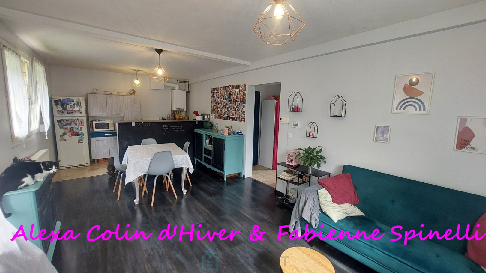 
                                                Vente
                                                 Maison quartier Gouraud 3 chambres