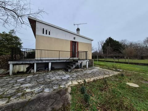 
                                                Vente
                                                 Maison sur sous-sol