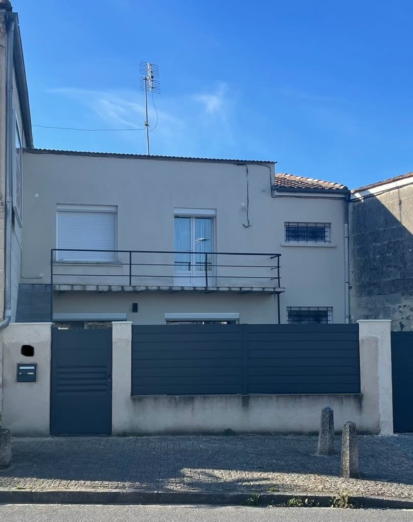 
                                                Vente
                                                 Maison T6 - Cavignac