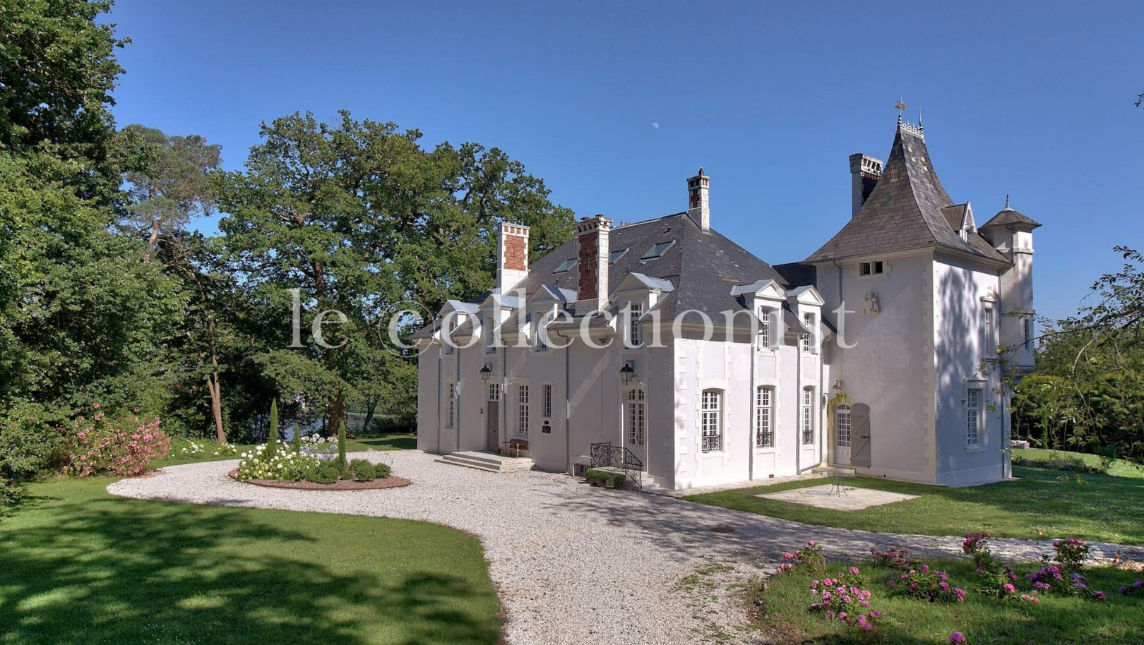 
                                                Location de vacances
                                                 Manoir de Bachefores