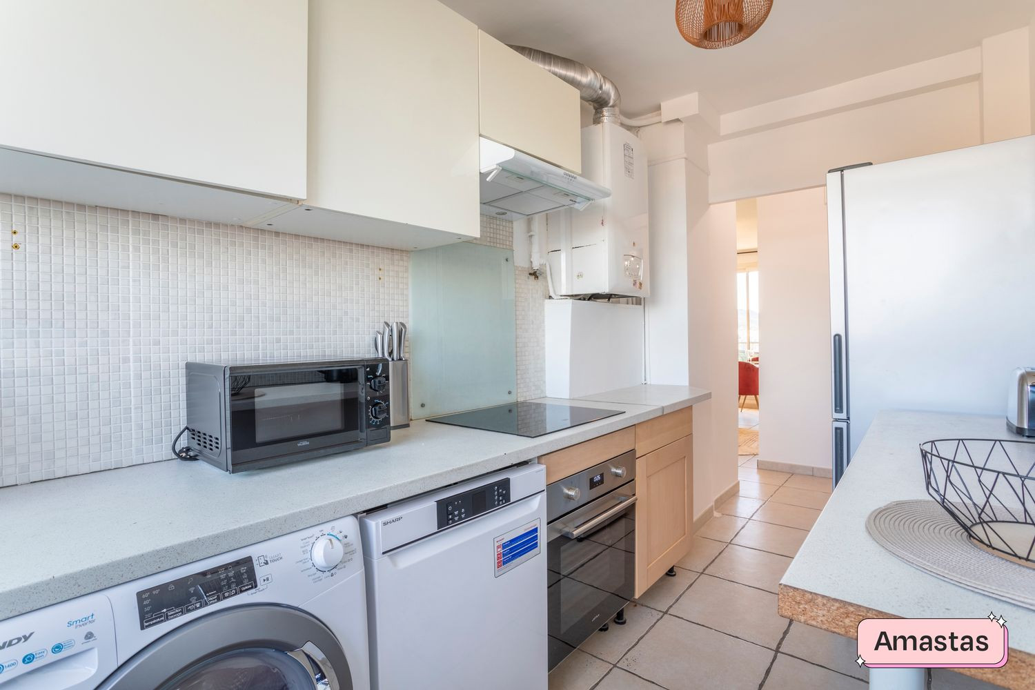 
                                                Colocation
                                                 Marseille 13010 - Appartement T5 avec 2 salles d'eau en colocation avec balcon et parking résidentiel - Quartier de la Timone