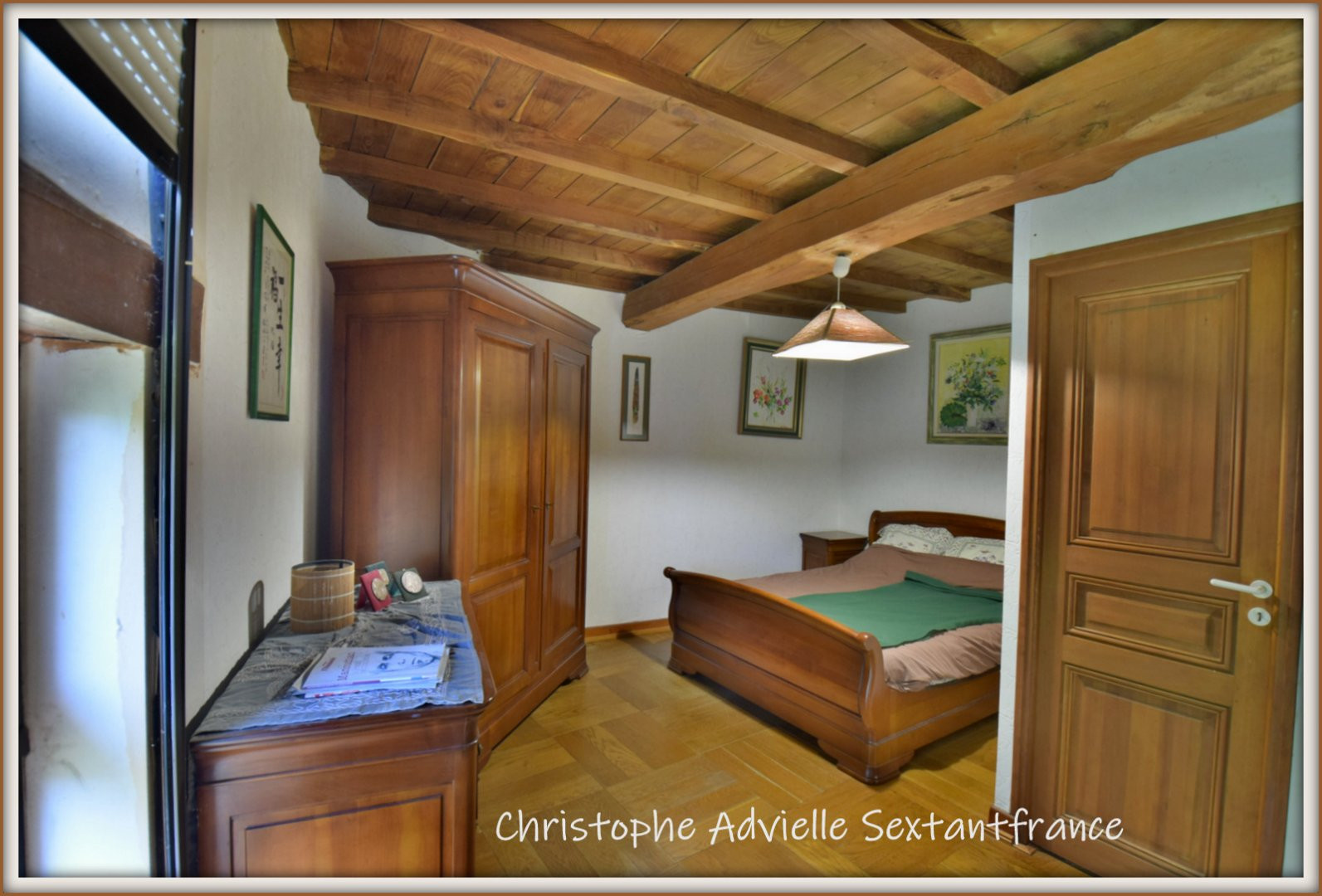 
                                                Vente
                                                 Monpazier proche maison en pierres dans cadre sauvegardé, 4 chambres dont 2 de plain pied, terrain de 531 M2