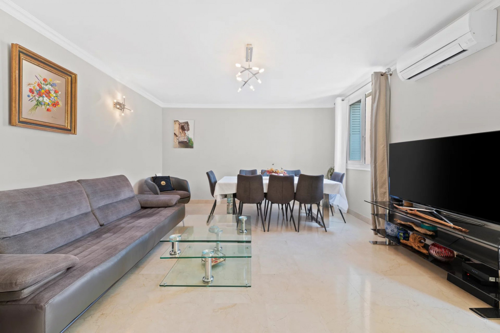 
                                                Vente
                                                 NICE - Le Ray - Bel appartement de 75 m² à proximité des commodités