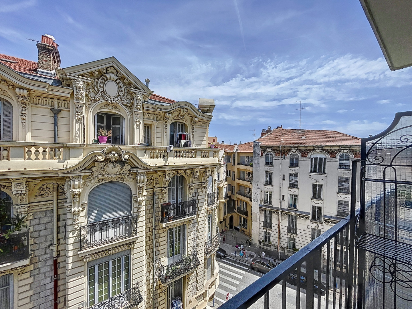 
                                                Vente
                                                 Nice Musiciens - Grand studio avec balcon