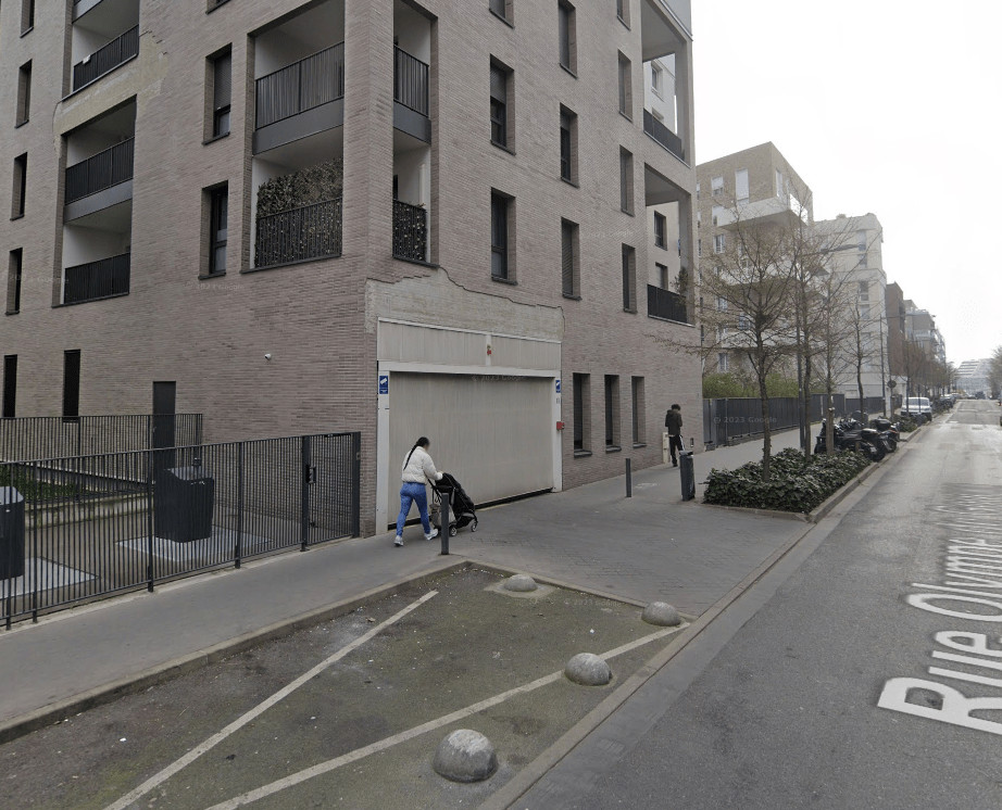 
                                                Location
                                                 Parking sous sol centre Asnière