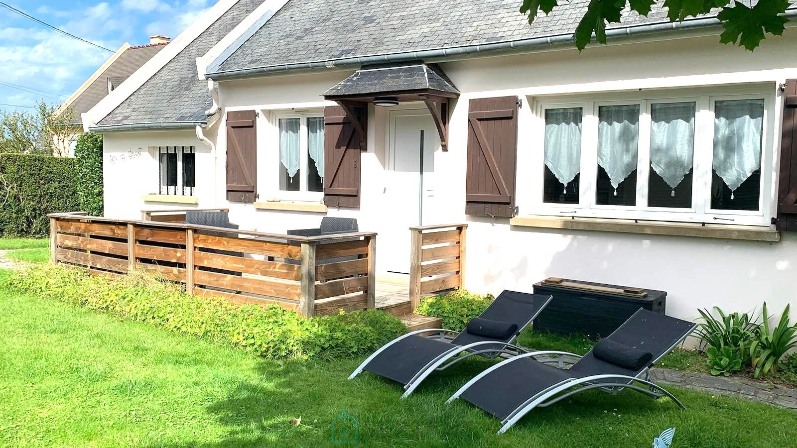 
                                                Vente
                                                 PEN GUEN PETITE VILLA VUE MER