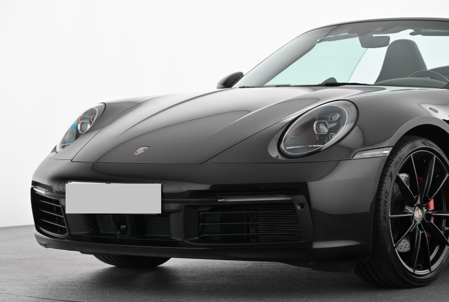 
                                                Voiture
                                                 Porsche 992 Carrera 4S Cabriolet - 450 PS - PDK