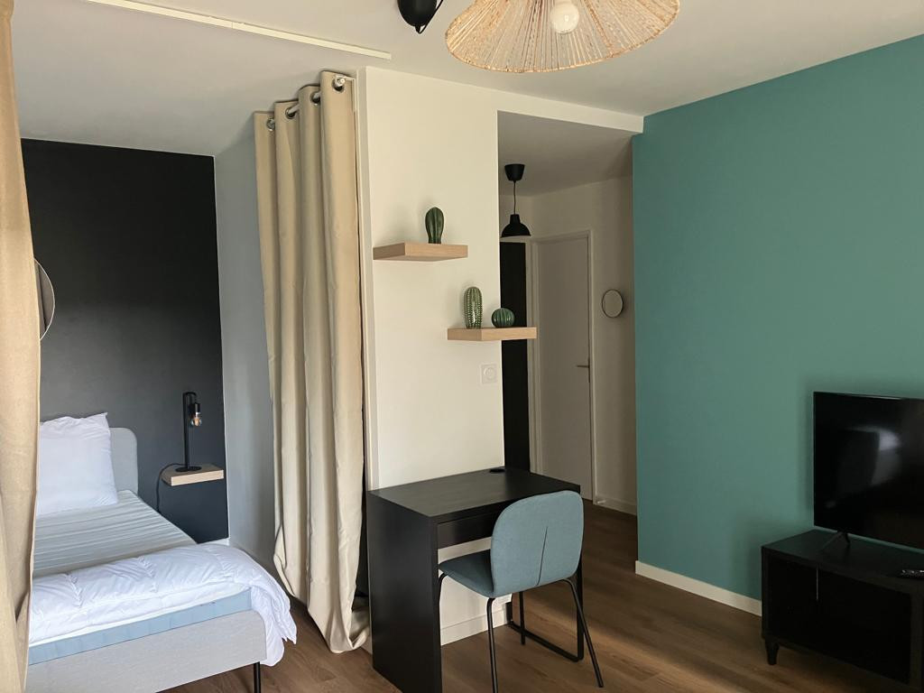 
                                                Location
                                                 Rennes Bréquigny T1 bis de 32m2 meublé