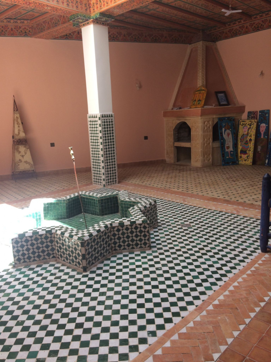 
                                                Vente
                                                 RIAD-ESSAOUIRA