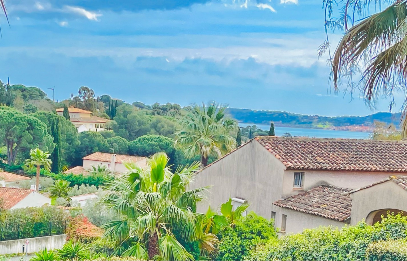 
                                                Vente
                                                 Sainte Maxime –Guerrevieille – Maison avec piscine