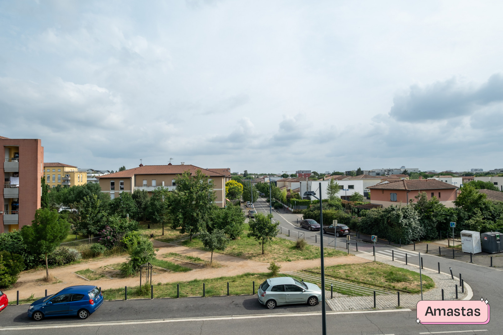 
                                                Location
                                                 Studio meublé de 31m² avec terrasse de 14m² Borderouge