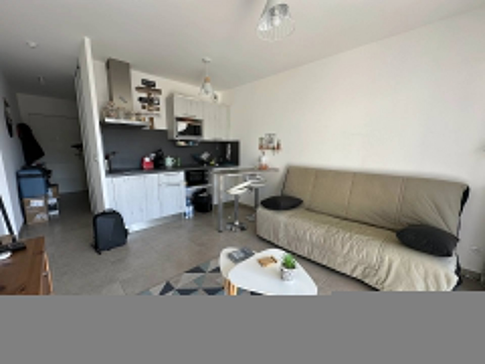 
                                                Vente
                                                 Studio NICE ST ISIDORE