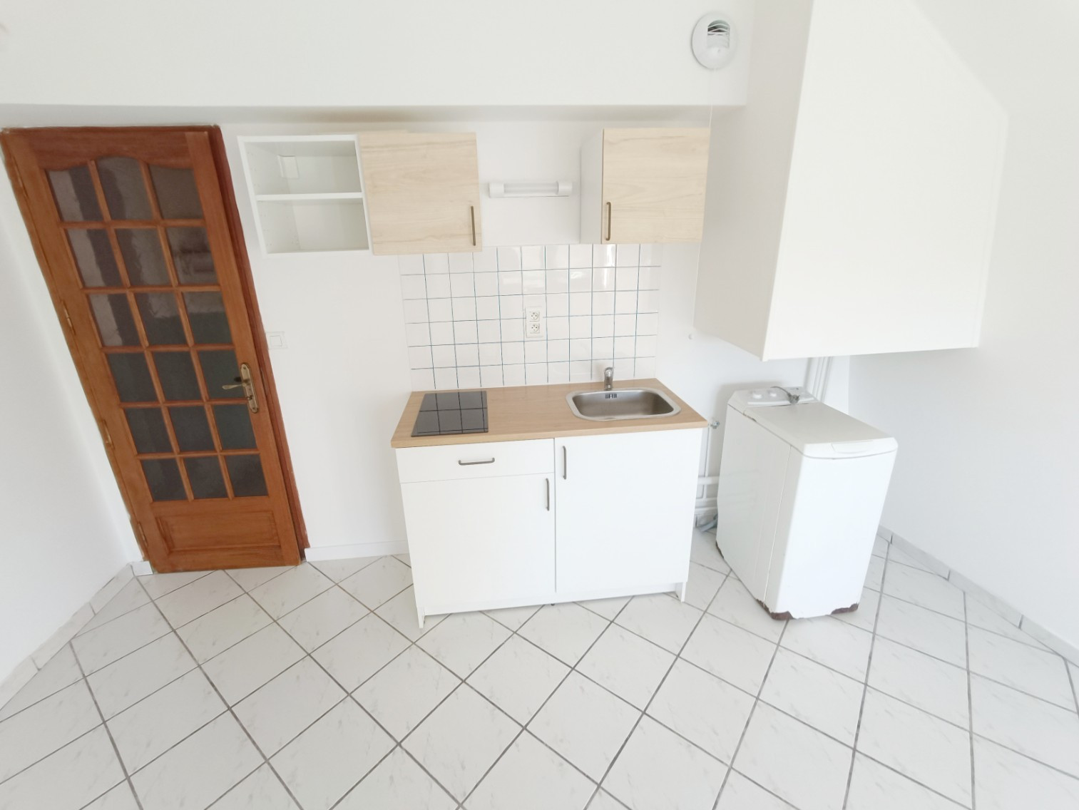 
                                                Location
                                                 Studio St Leu 21m2 résidence sécurisée