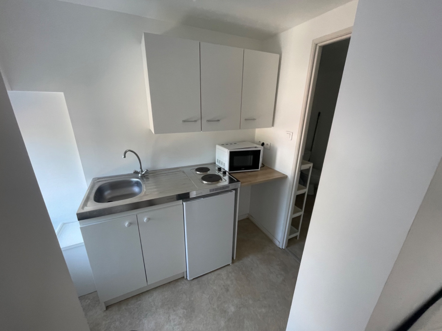 
                                                Location
                                                 Studio T1 de 18m2 meublé idéal étudiant