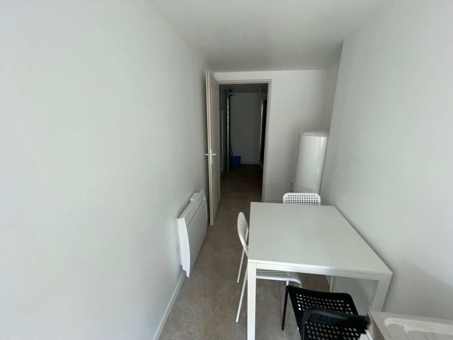 
                                                Location
                                                 Studio T1 de 25m2 meublé idéal étudiant