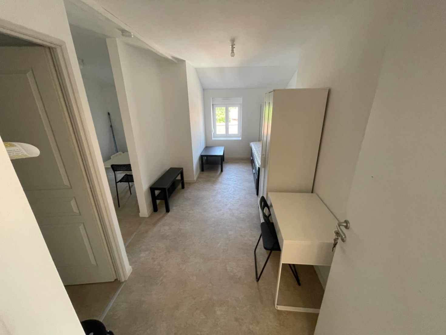 
                                                Location
                                                 Studio T1 de 27m2 meublé idéal étudiant