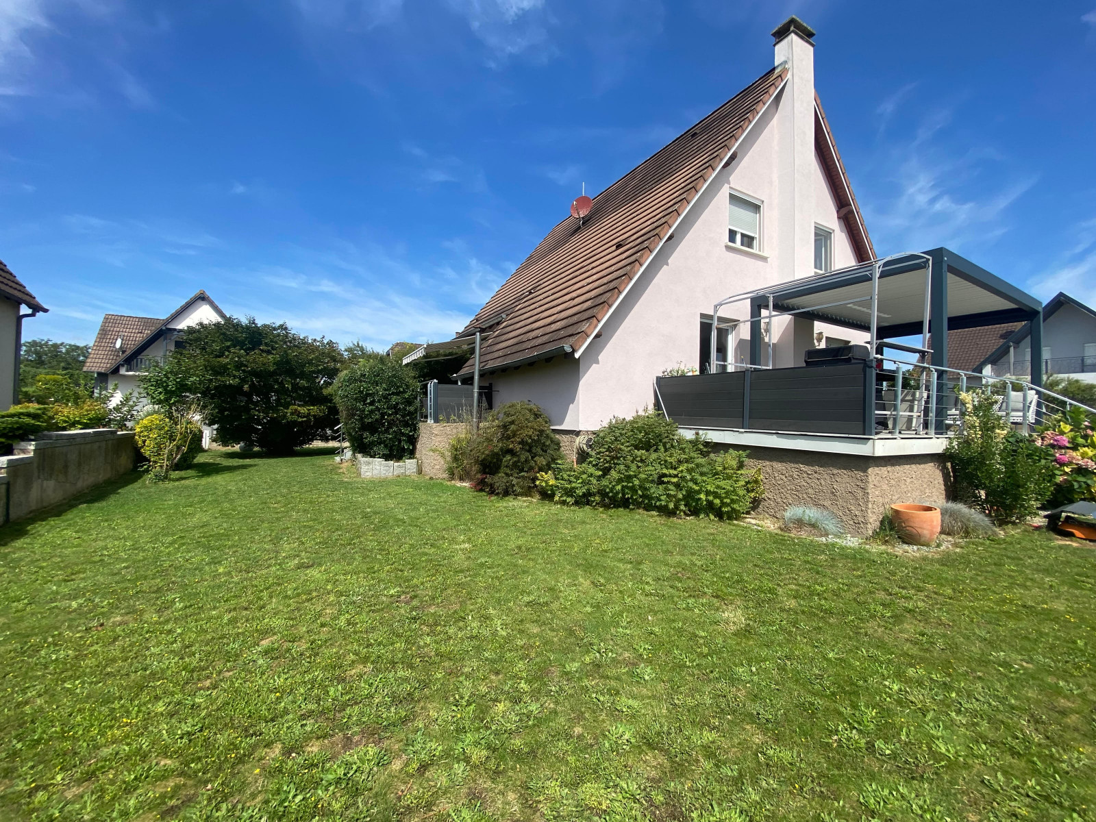 
                                                Vente
                                                 Superbe maison à Bilwisheim