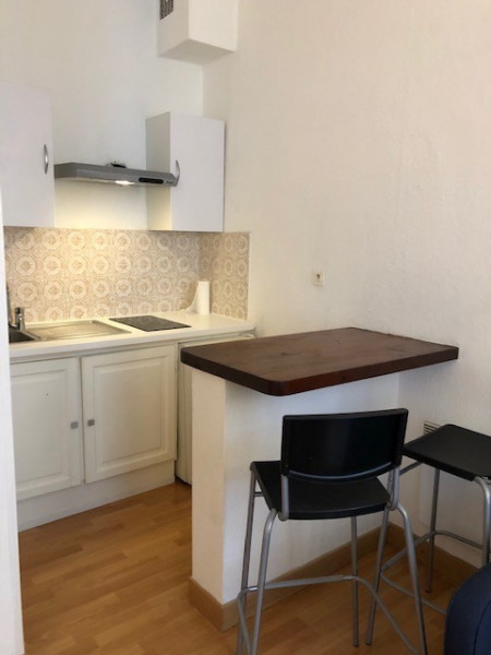 
                                                Location
                                                 T2  CENTRE D'AIX EN PROVENCE  45 m2