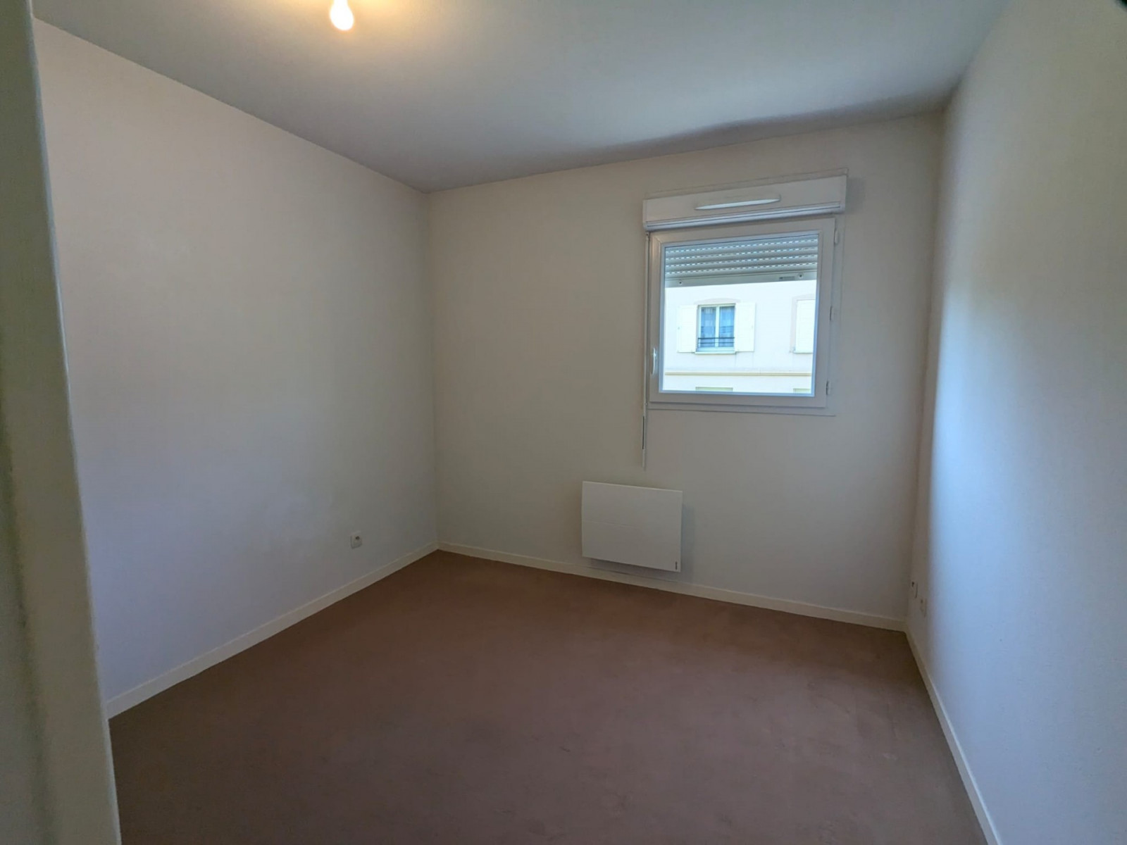 
                                                Location
                                                 T2 QUARTIER REMICOURT ST QUENTIN