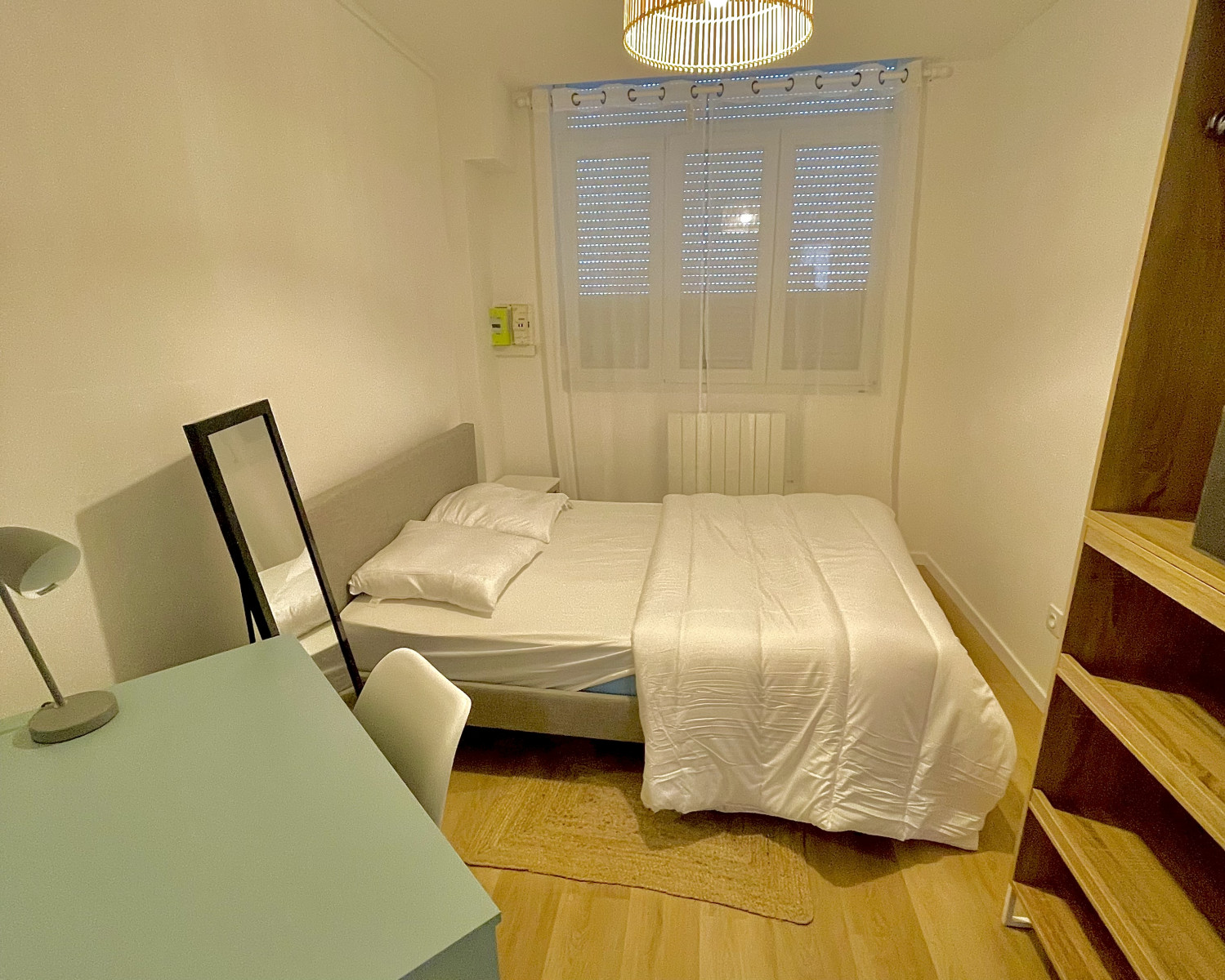 
                                                Location
                                                 T3 meublé - Lille Porte des Postes - 3593891