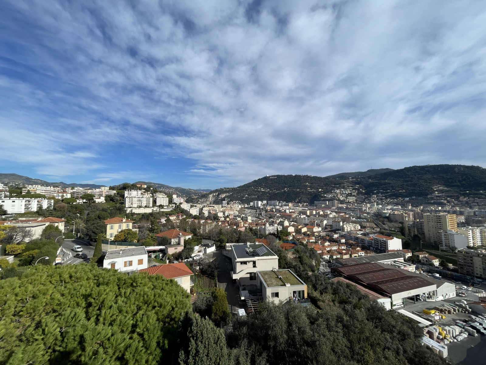 
                                                Vente
                                                 Toit terrasse au cœur de Cimiez