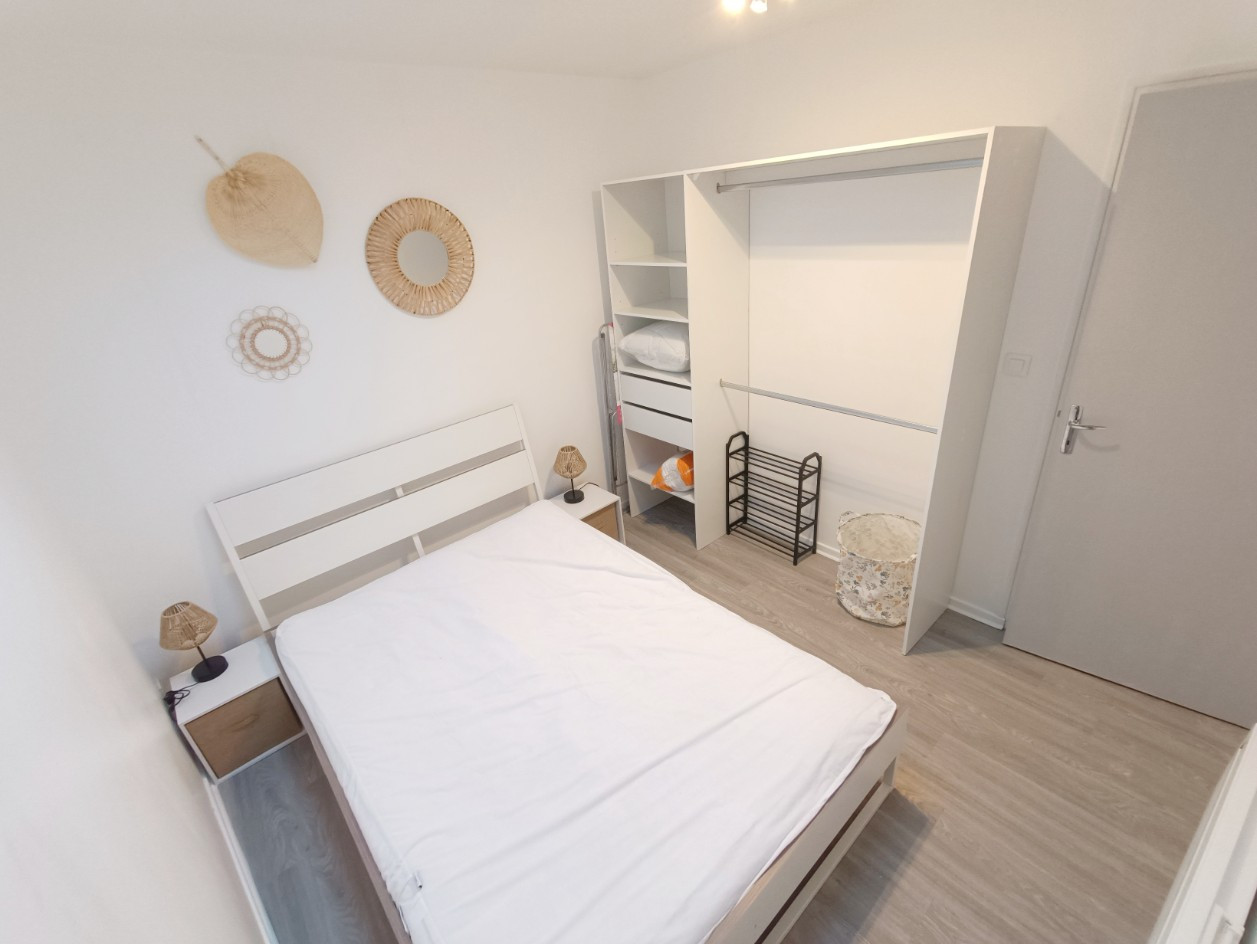 
                                                Location
                                                 très beau T1 Bis avec chambre Amiens centre