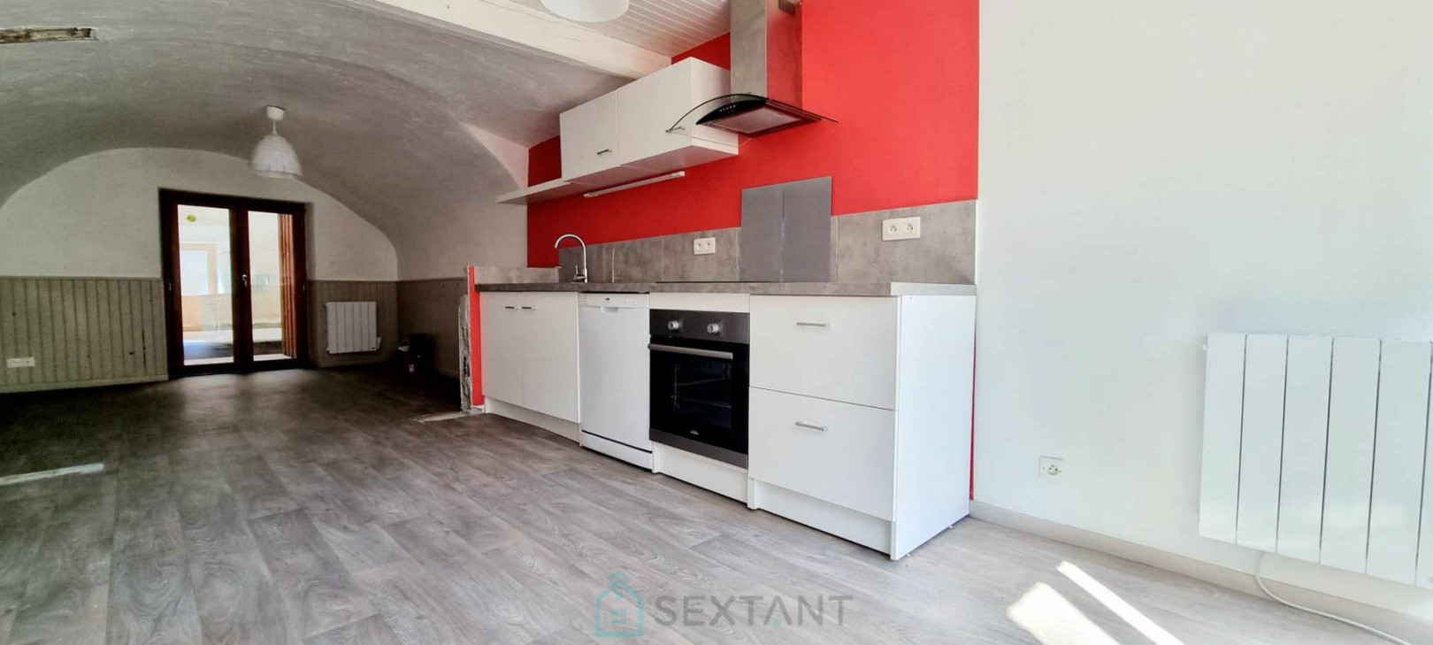 
                                                Vente
                                                 TRES BELLE OPPORTUNITE AU COEUR DE LA CITE MEDIEVALE DE PLAUZAT