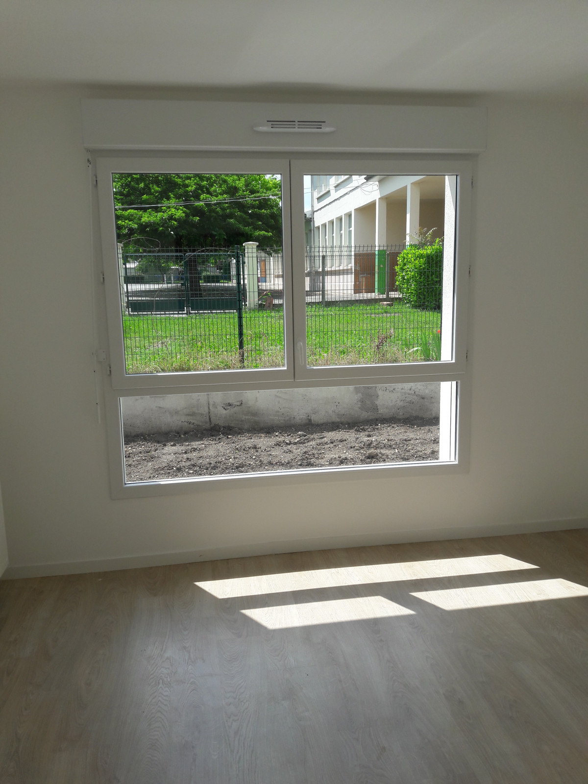 
                                                Location
                                                 Vacant / N° 005 / T2 / 40 m² / Villenave-d'Ornon / Nu