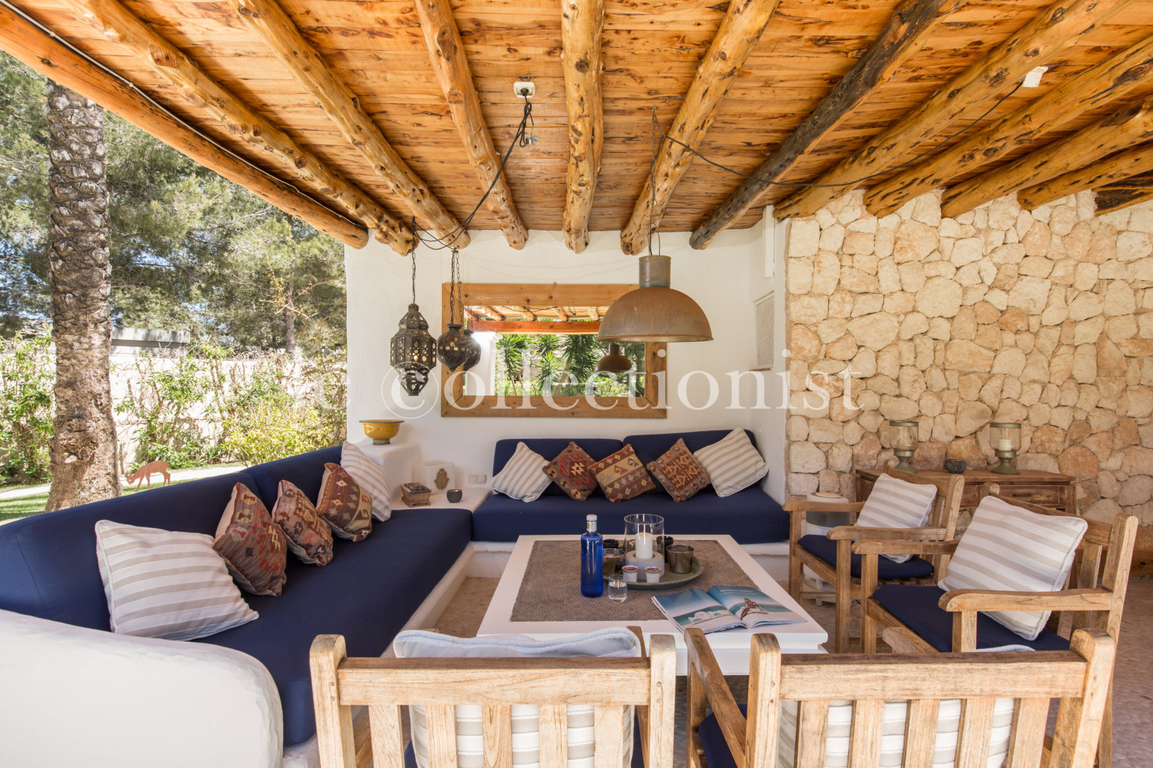 
                                                Location de vacances
                                                 Villa Osiris