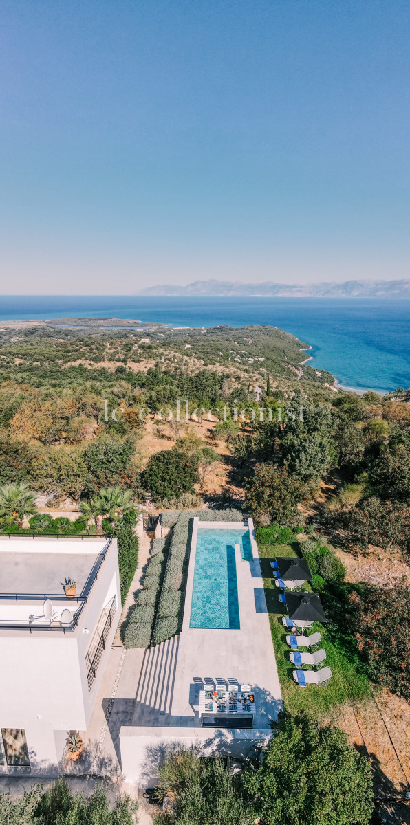 
                                                Location de vacances
                                                 Villa Persephone