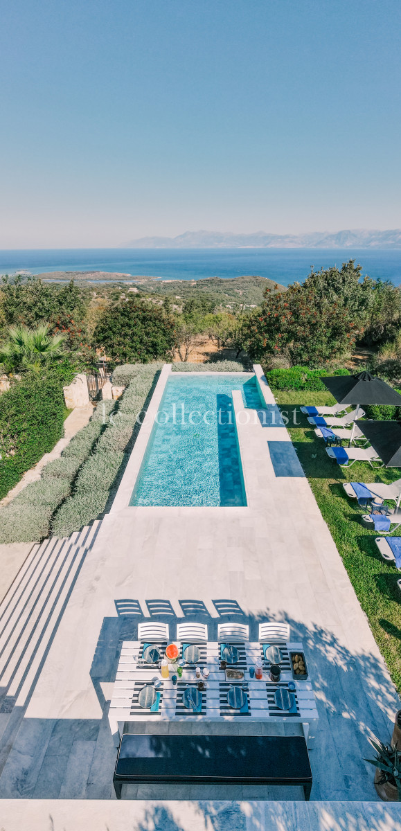 
                                                Location de vacances
                                                 Villa Persephone