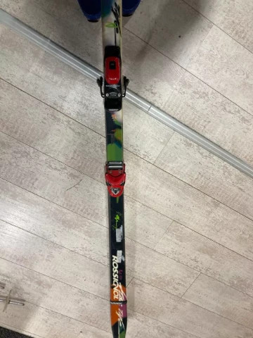 
                                                Vélos
                                                 VTT enfant vélo skis Vêtements enfants occasion