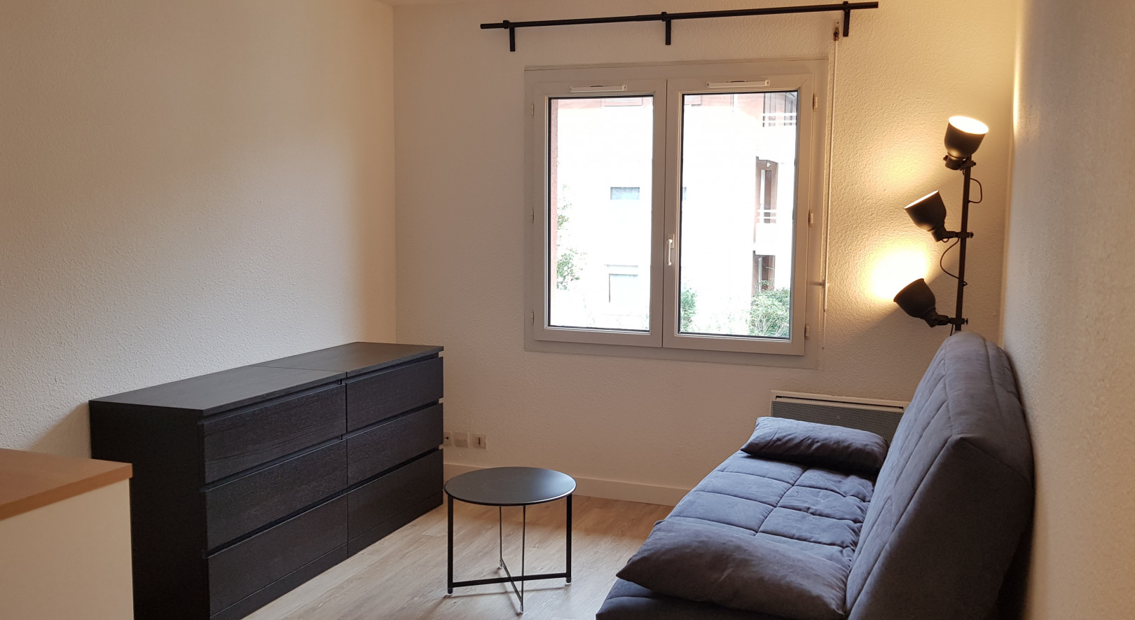 
                                                Location
                                                 Yuna RIOU / N° 1211 / T1 / 19 m² / Meublé